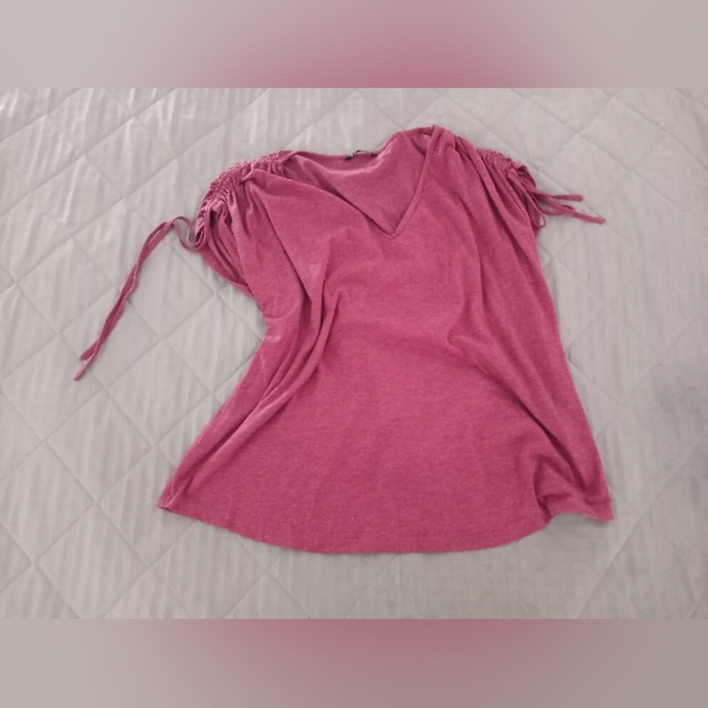 *4 for $20* BLOOMCHIC T-shirt with Cinched Sleeves